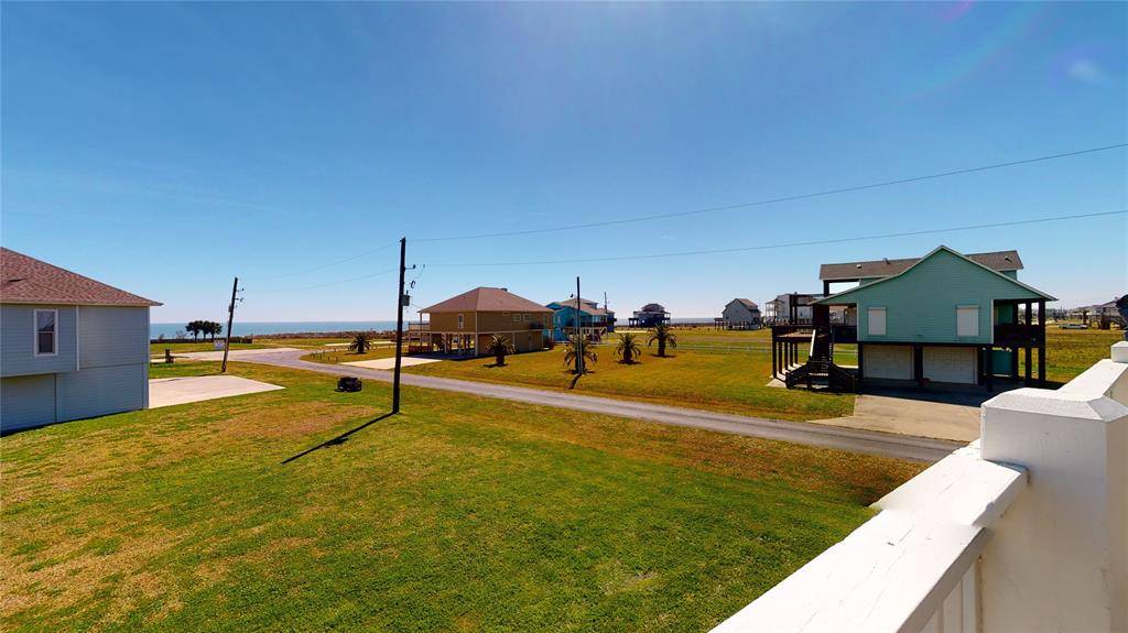 Crystal Beach, TX 77650,856 Gulf Cedar DR