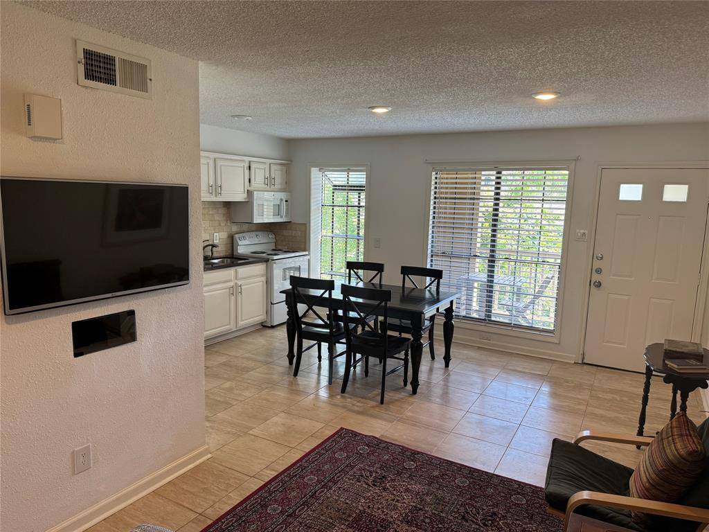 Houston, TX 77055,1311 Antoine DR #132