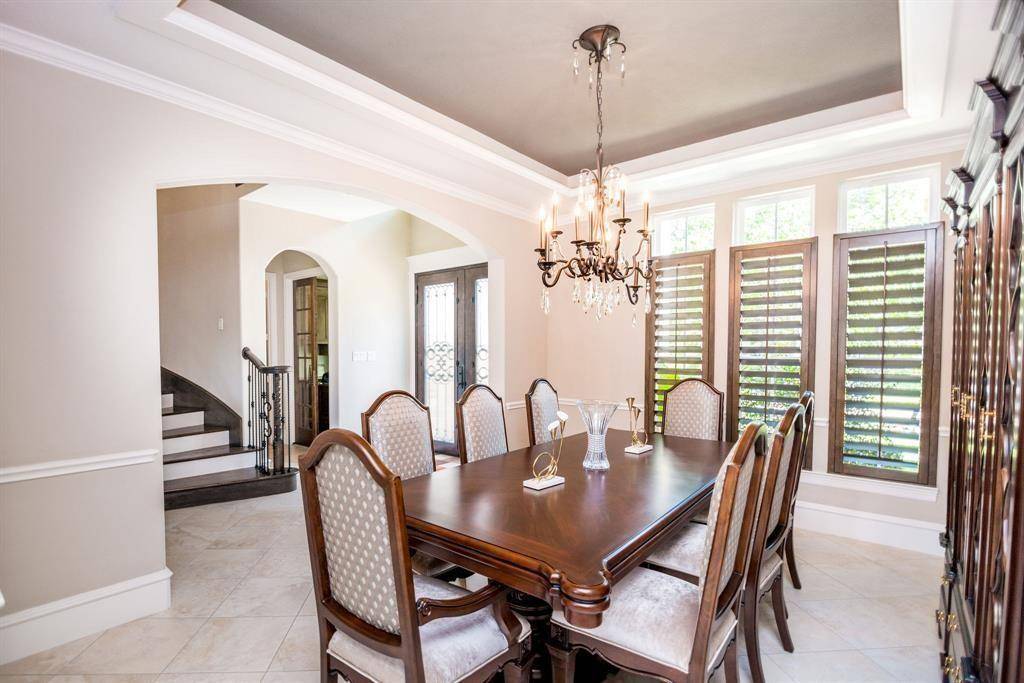 Houston, TX 77079,14115 Woodthorpe LN