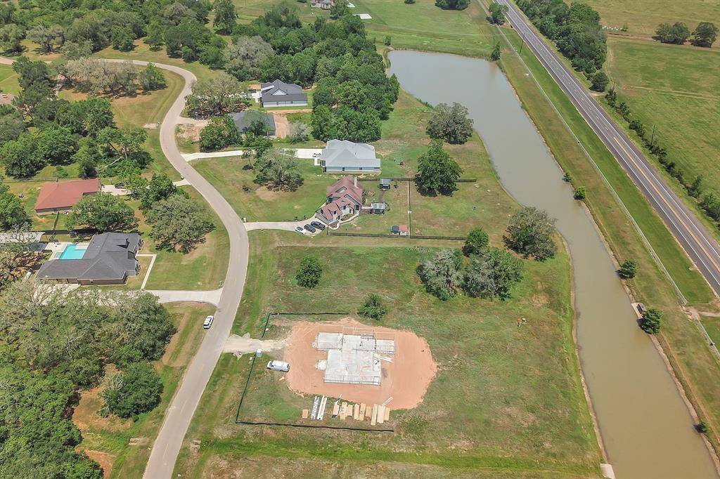 Rosharon, TX 77583,138 Lakeland CIR