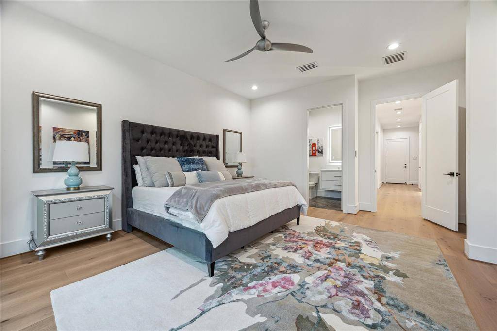 Houston, TX 77019,507 W BELL