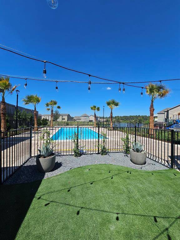 Montgomery, TX 77356,18735 Lake Harbor CT #B