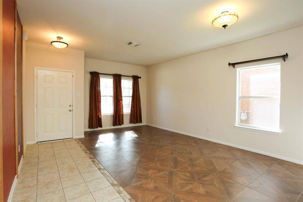Katy, TX 77494,422 New Hope LN