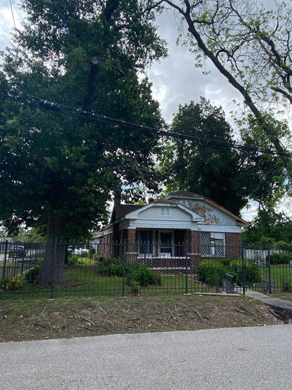 Houston, TX 77022,1208 Caplin ST