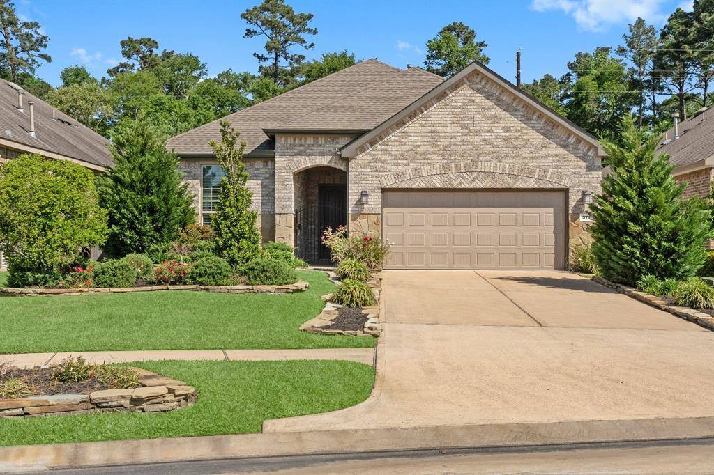 The Woodlands, TX 77382,371 Connemara DR