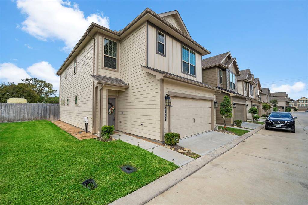 Houston, TX 77063,3234 Longleaf Meadows DR