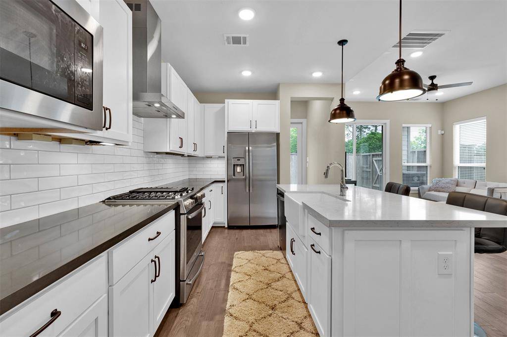 Houston, TX 77091,2609 Paul Quinn ST