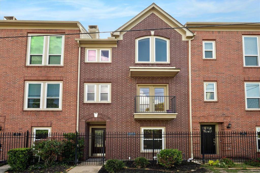 Houston, TX 77006,1606 Sutton ST