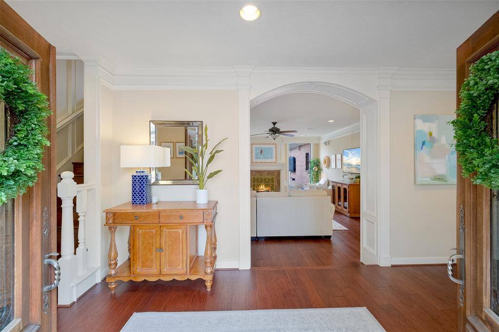 Houston, TX 77079,403 Sandy Bluff