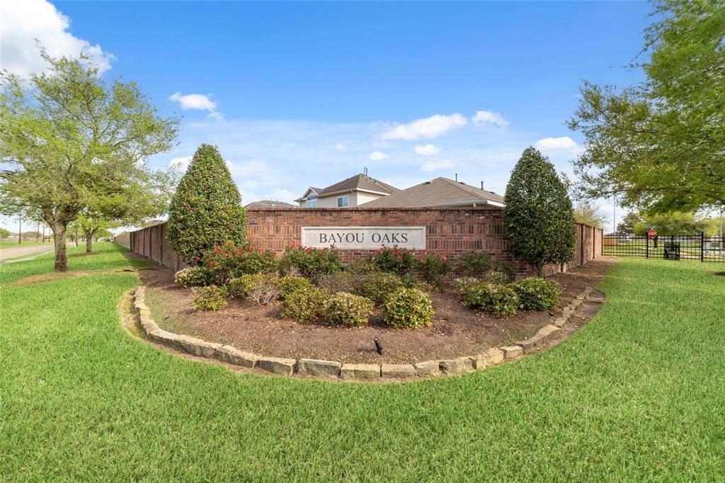 Houston, TX 77045,13907 Early Dew CT