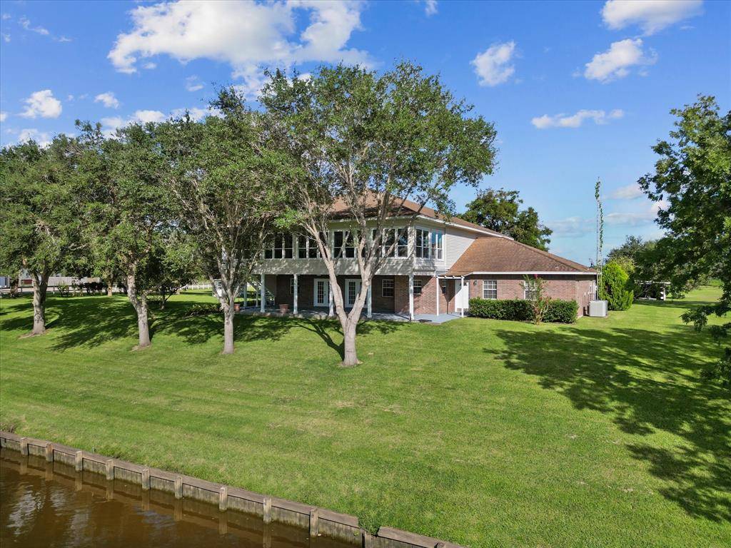 Brazoria, TX 77422,2925 County Road 519