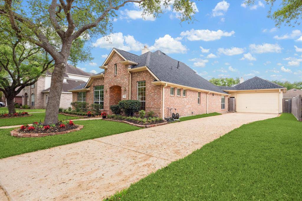 Pearland, TX 77581,2703 Pebble Creek DR