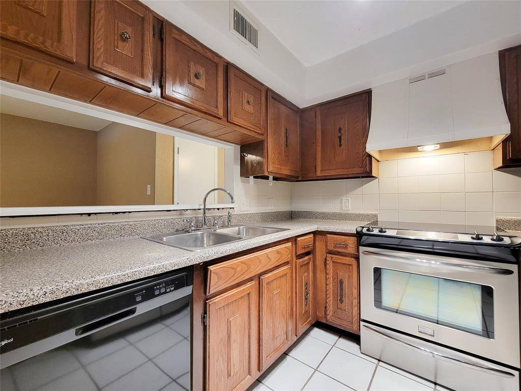 Houston, TX 77043,11002 Hammerly BLVD #163