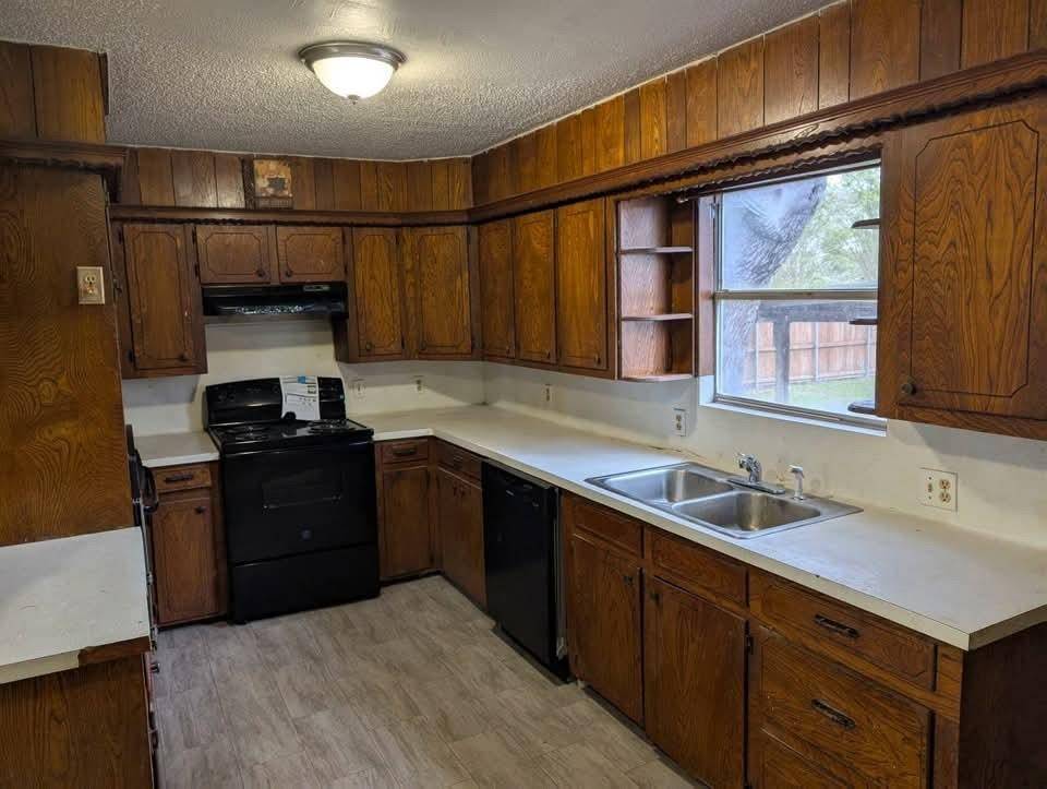 Jones Creek, TX 77541,327 Primrose RD #1