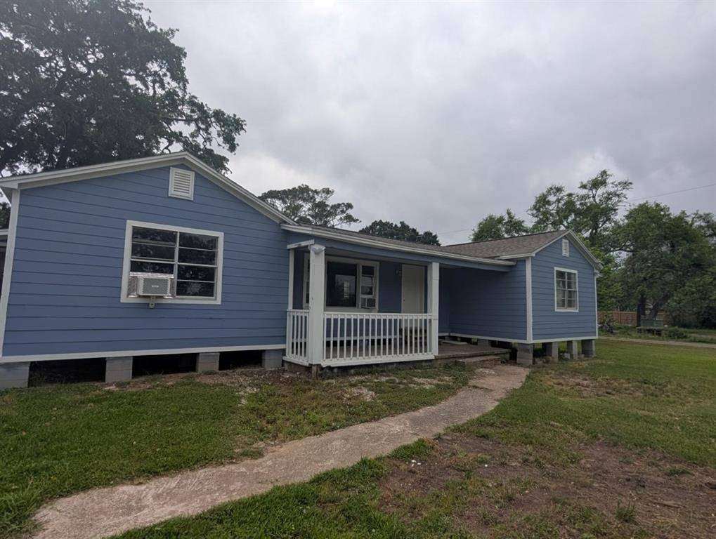 Jones Creek, TX 77541,327 Primrose RD #1