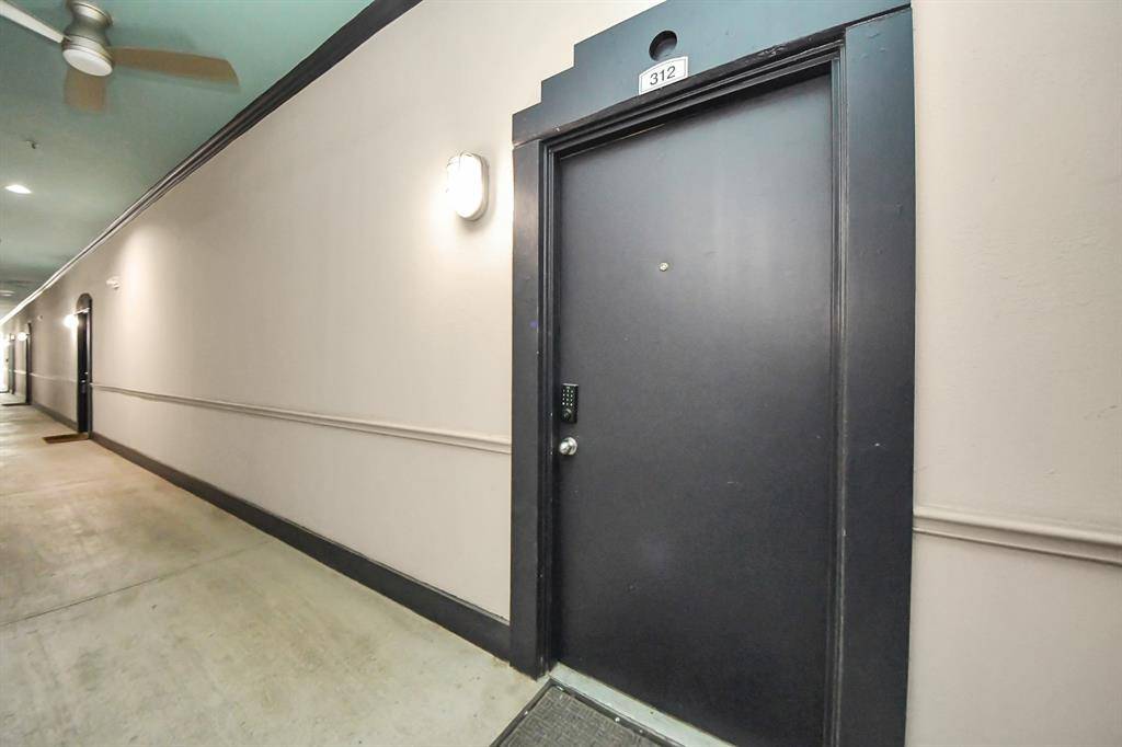 Houston, TX 77007,1441 East Street #312
