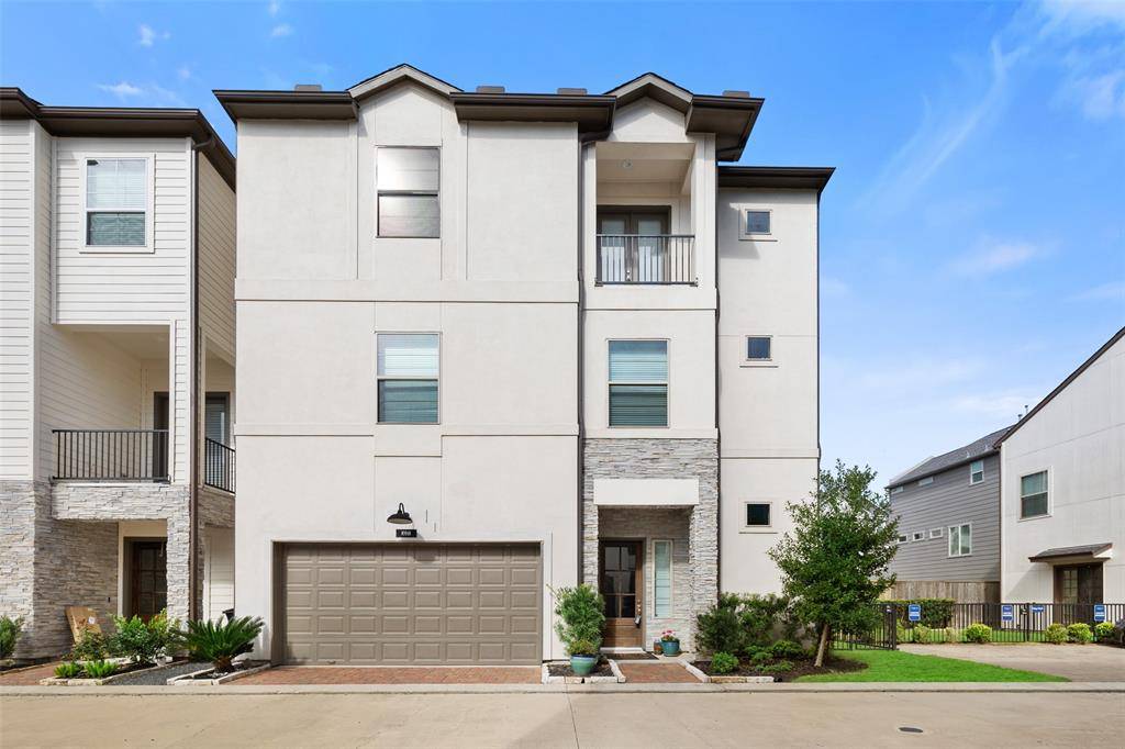 Houston, TX 77043,10918 Brookeshire Chase LN