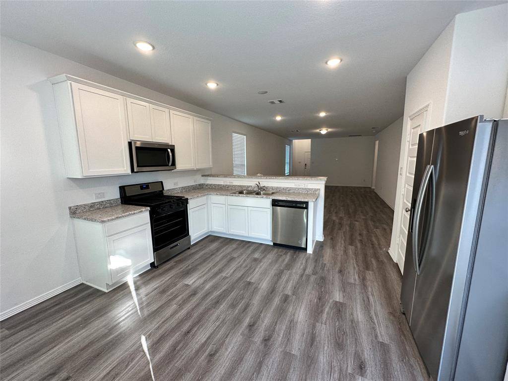 Porter, TX 77365,16520 Moss LN