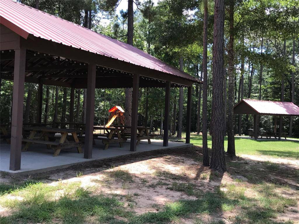 Huntsville, TX 77340,11-24-77 tranquil Lane