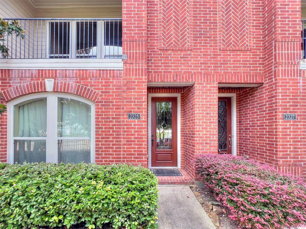 Houston, TX 77004,2325 Hutchins ST