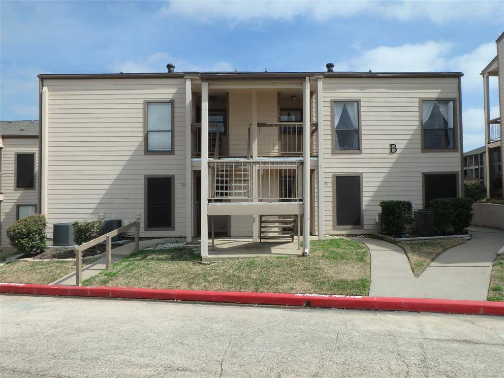 Conroe, TX 77356,105 B Lakeview TER #105B