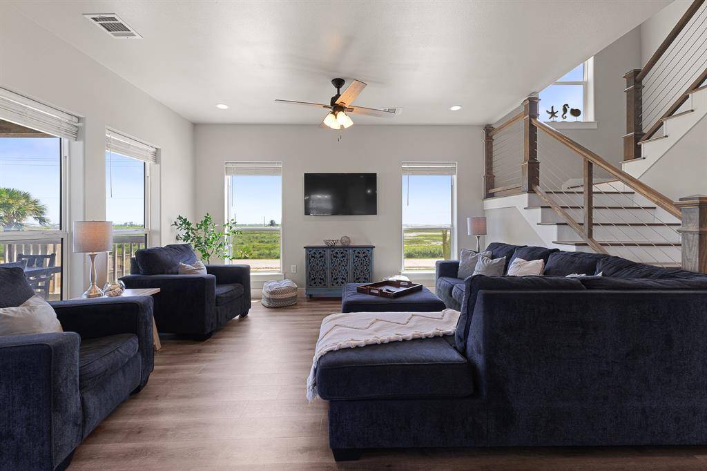 Jamaica Beach, TX 77554,16717 Kingston WAY