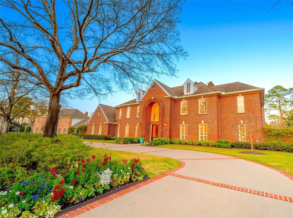 Houston, TX 77024,10811 Briar Branch LN