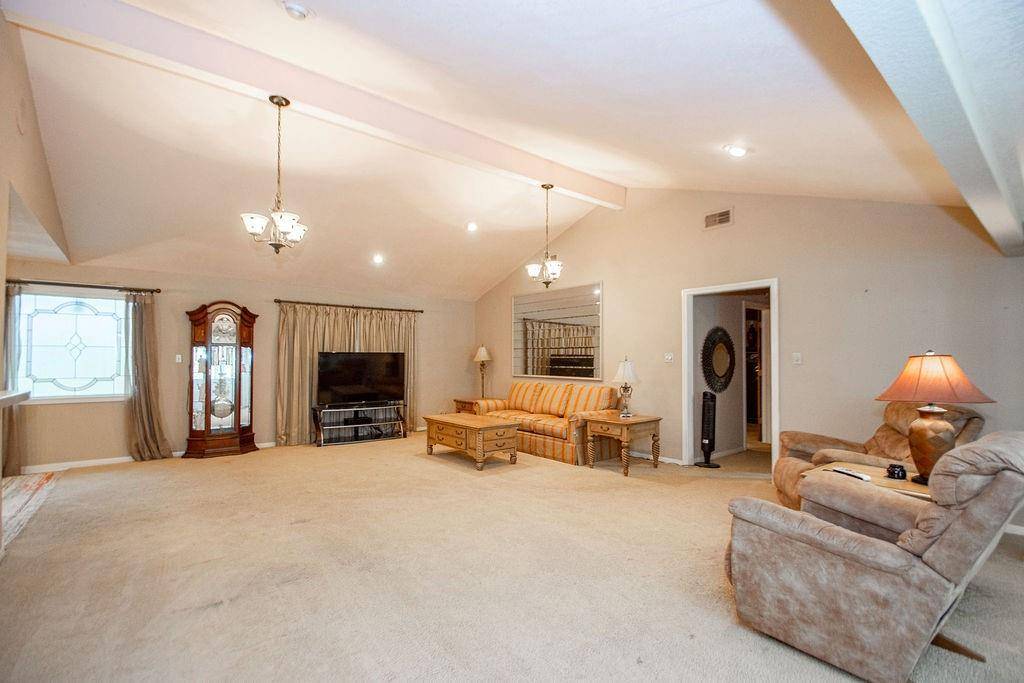 West Columbia, TX 77486,213 Gupton LN