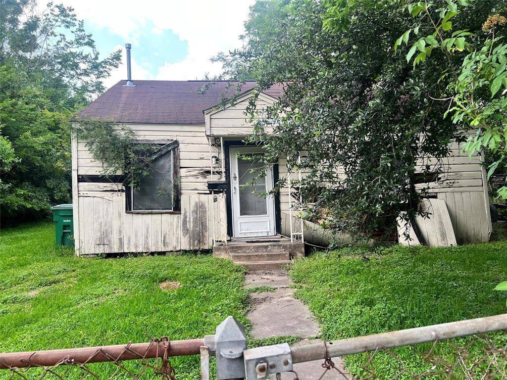 Houston, TX 77026,3511 Bain ST