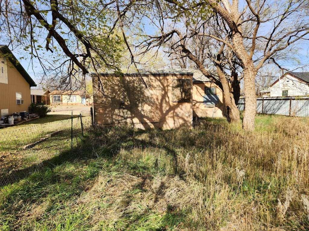 Lamesa, TX 79331,411 N 10th ST