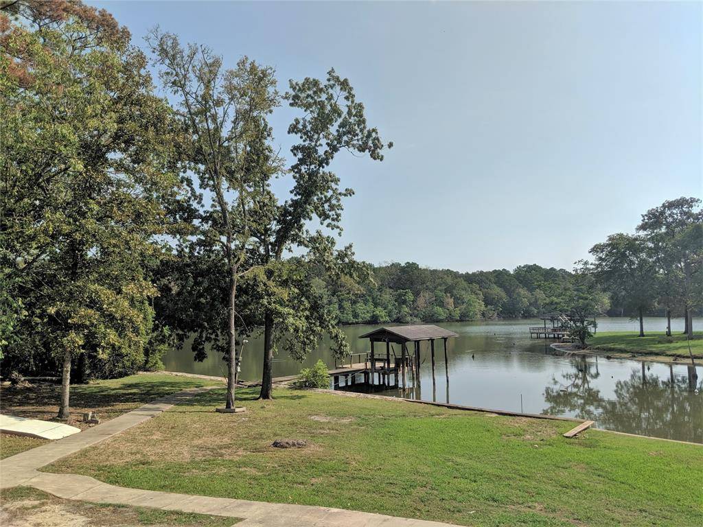 Huntsville, TX 77320,1420 Lakeside DR