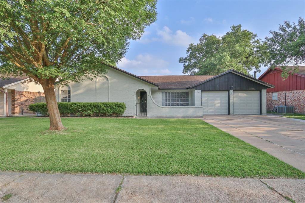 Pearland, TX 77581,5110 Francis DR