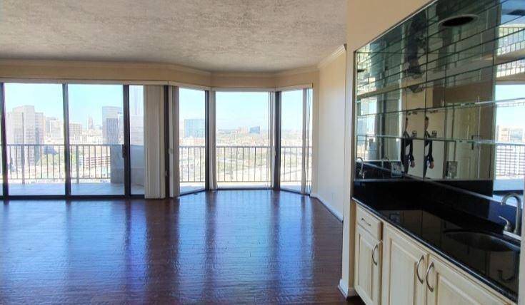 Houston, TX 77056,3350 Mccue RD #1703