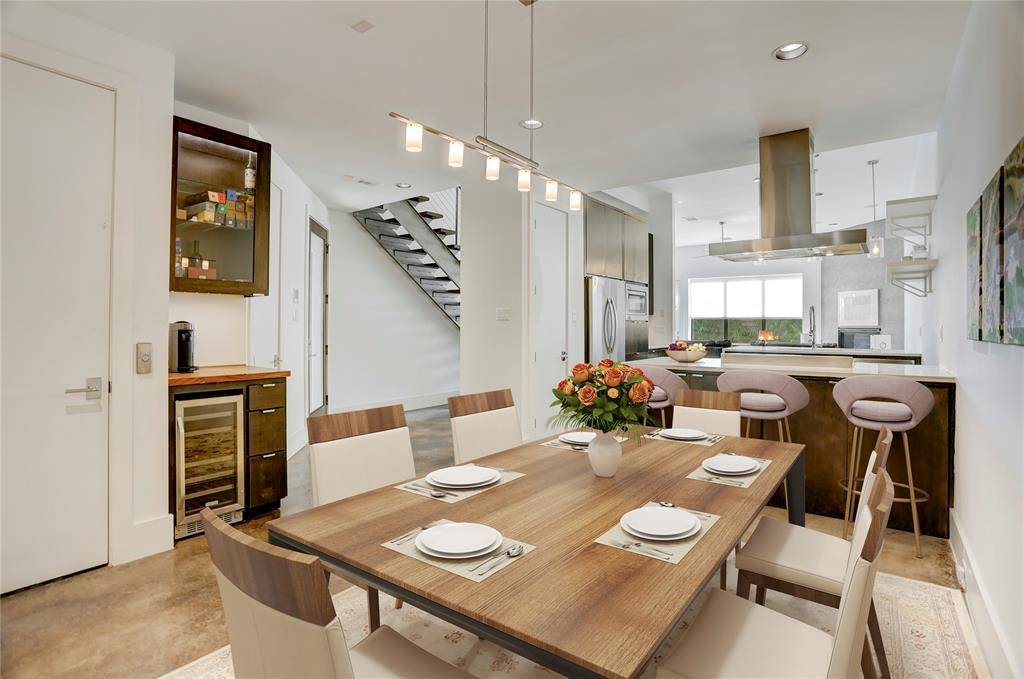 Houston, TX 77098,2615 Newman ST