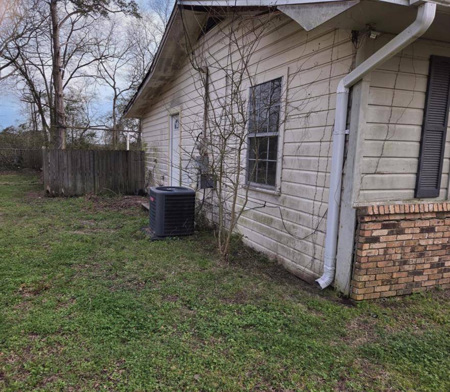 Burke, TX 75941,1040 Fm 2108
