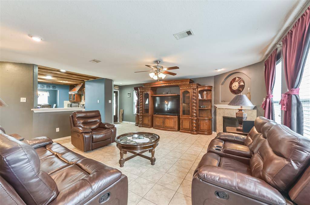 Katy, TX 77449,5003 Packard Elm CT