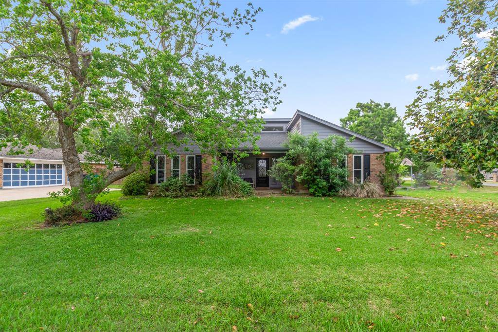 Richwood, TX 77531,535 Oyster Creek Dr