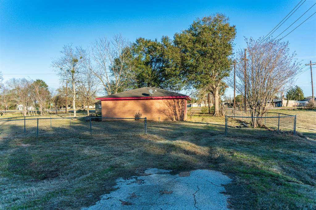 Hempstead, TX 77445,1330 Hamilton ST