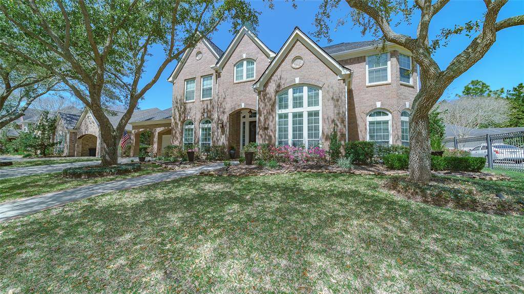 Houston, TX 77059,15423 Driftwood Oak CT