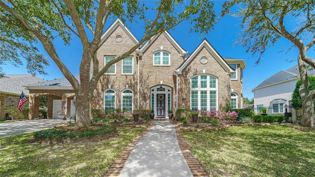 Houston, TX 77059,15423 Driftwood Oak CT