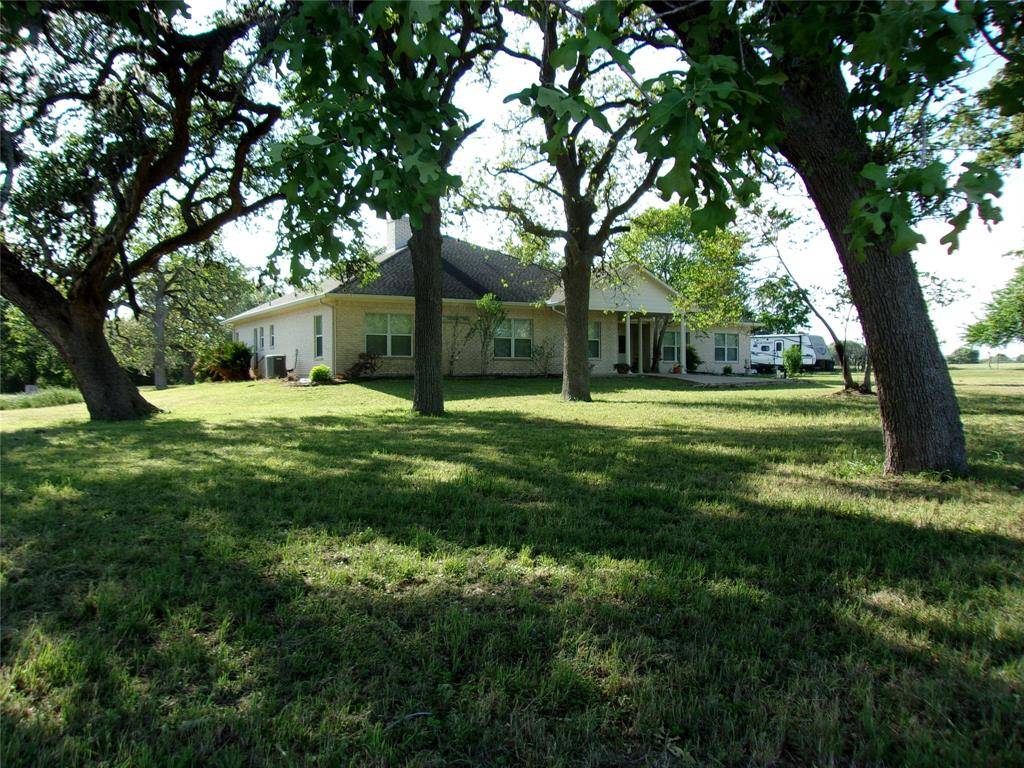 Weimar, TX 78962,2146 CR 201 RD