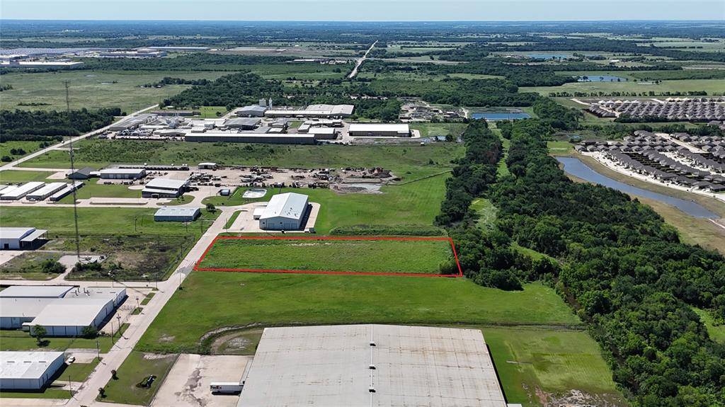 Ennis, TX 75119,1901 Jack McKay BLVD