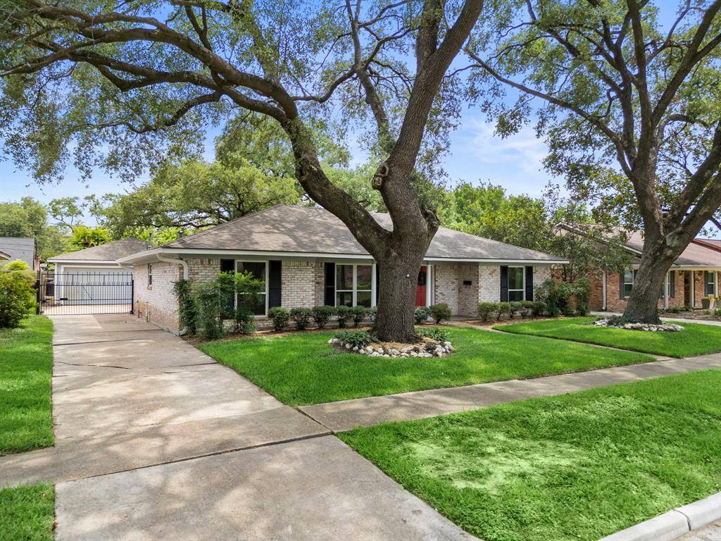 Houston, TX 77091,1050 Cottage Oak LN