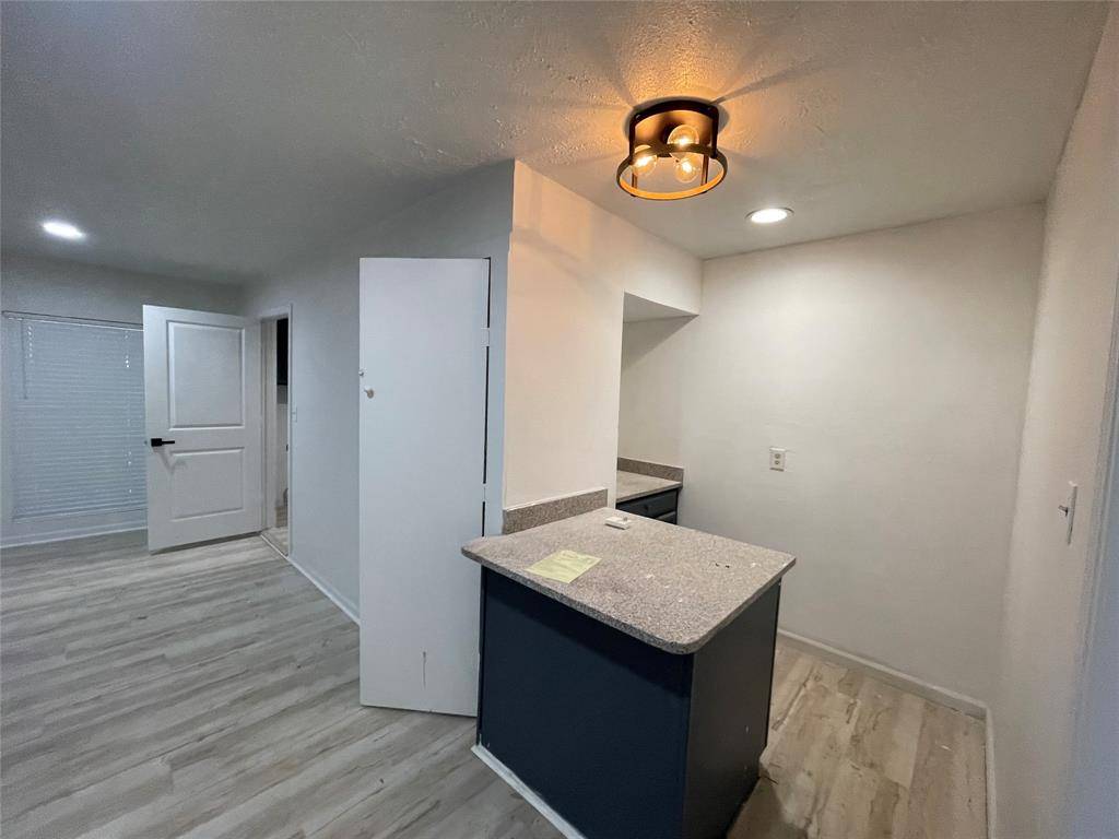Houston, TX 77031,10303 Gustine CT