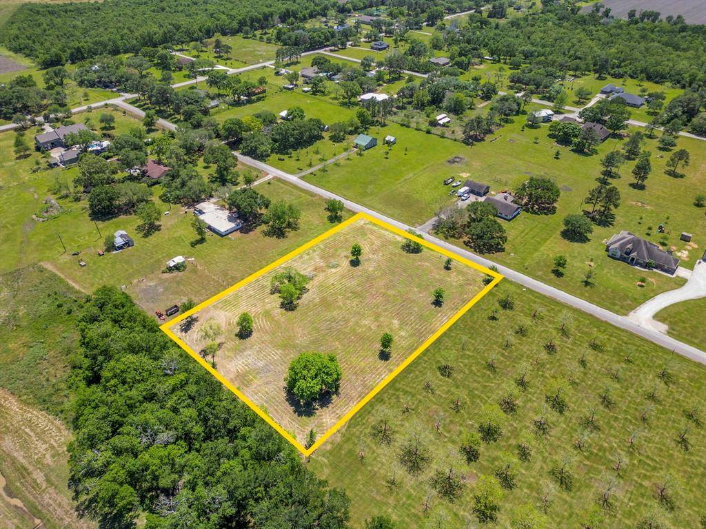 Pleak, TX 77461,5603 Sunset TRL