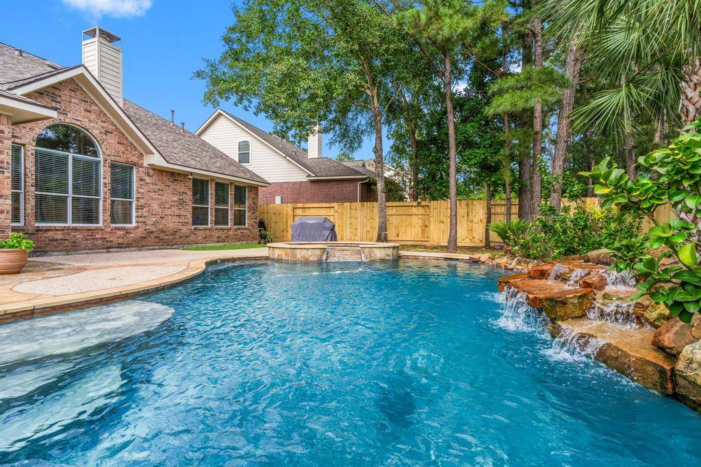 The Woodlands, TX 77382,19 N French Oaks CIR