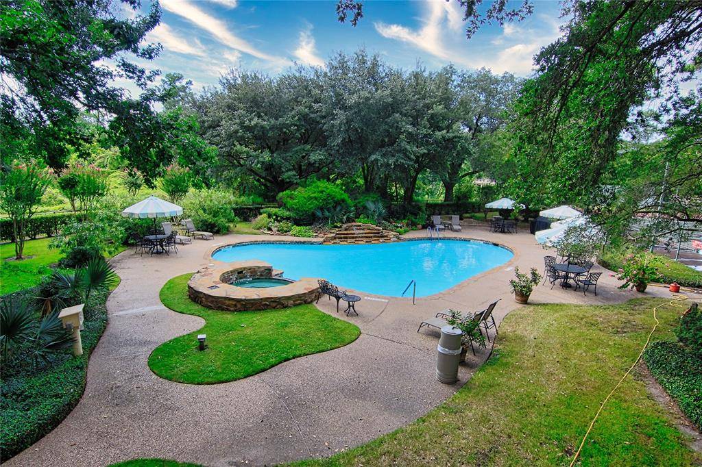 Houston, TX 77069,14655 Champion Forest DR #1102