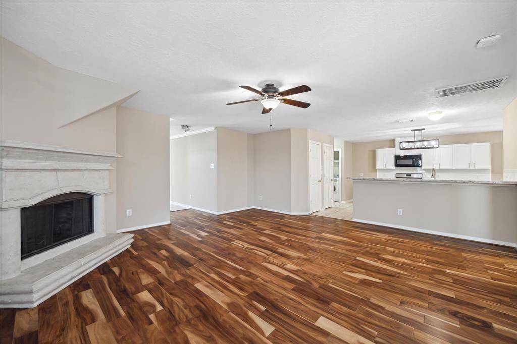 Houston, TX 77080,2411 Lacyberry ST