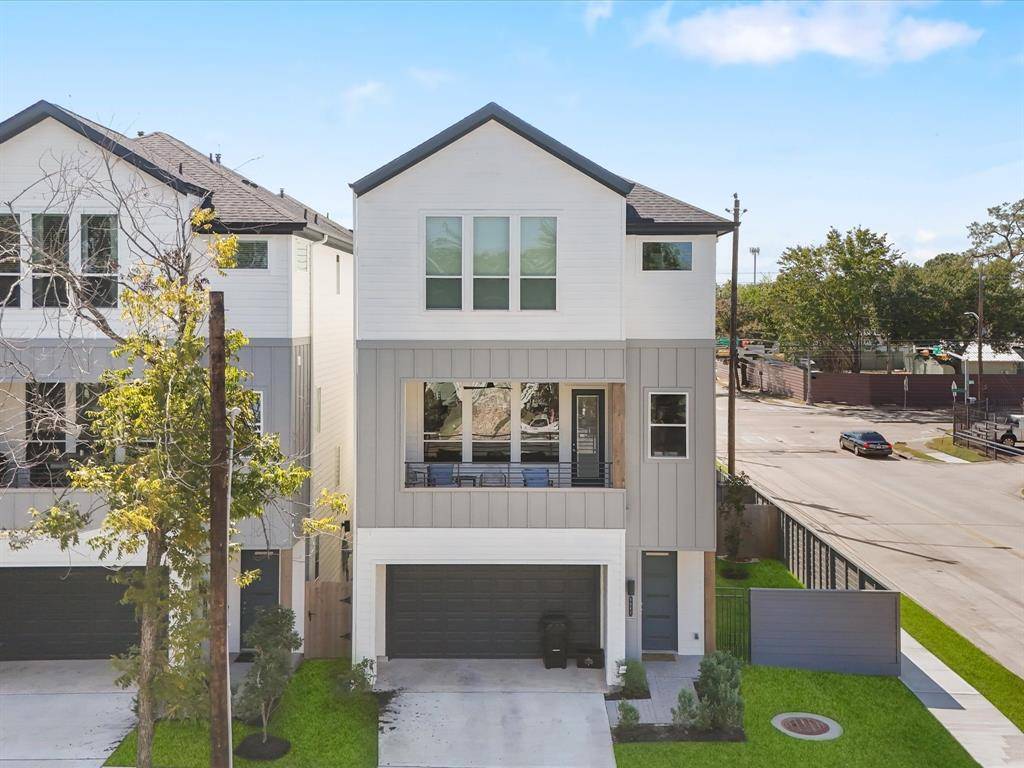 Houston, TX 77091,4833 Broom ST