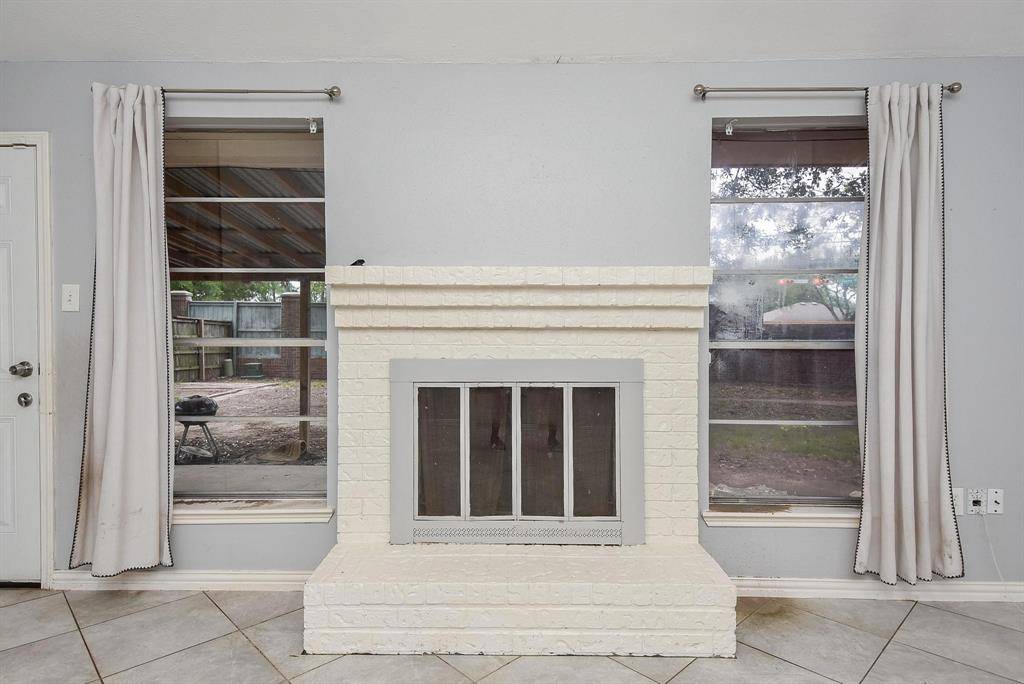 Houston, TX 77084,19402 Leafwood LN